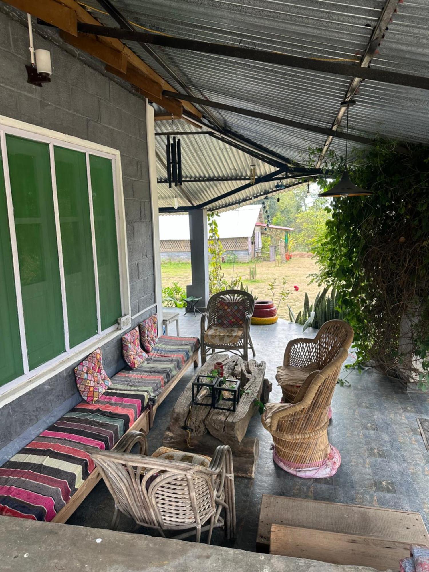 Hostel Dreamwoods A Travellers Farm Dharamsala Zewnętrze zdjęcie